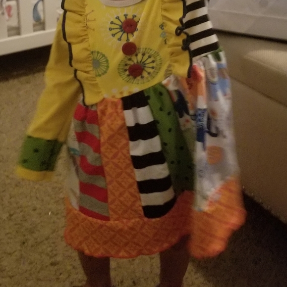 Fall Fun Dress - Picture 4 of 4
